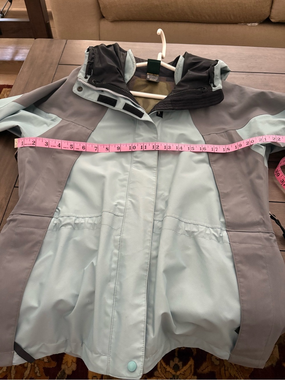 GORE-TEX Women's Two-Tone Light Blue & Gray Ski Jacket - Picture 2 of 8